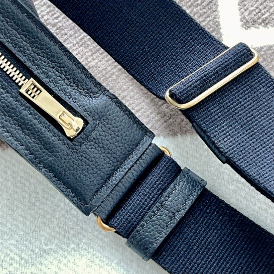 The 40 Sling — Black Togo