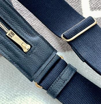 The 40 Sling — Black Togo
